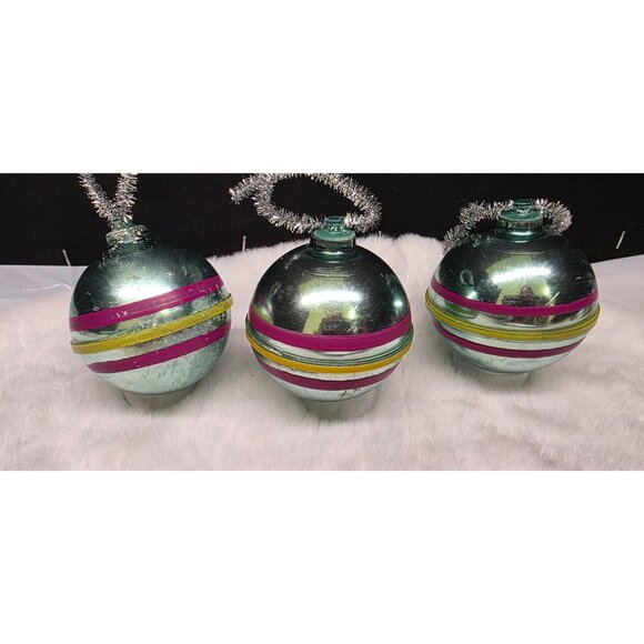 Vintage Mid Century Atomic Bradford Striped Plastic Christmas Ornament Lot of 3 - Picture 3 of 5